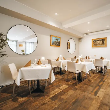 Le Relais Du Simplon Отель Conthey