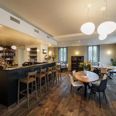 Le Relais Du Simplon Otel 3*